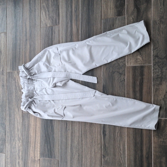 Athleta Skyline High Rise Paperbag Waist Pants 4 - Picture 3 of 3
